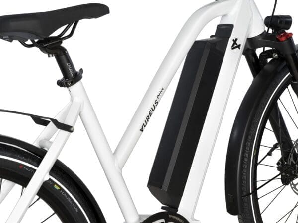 AureusDrive_0031 Copy 2 AureusDrive_0031 Copy 2